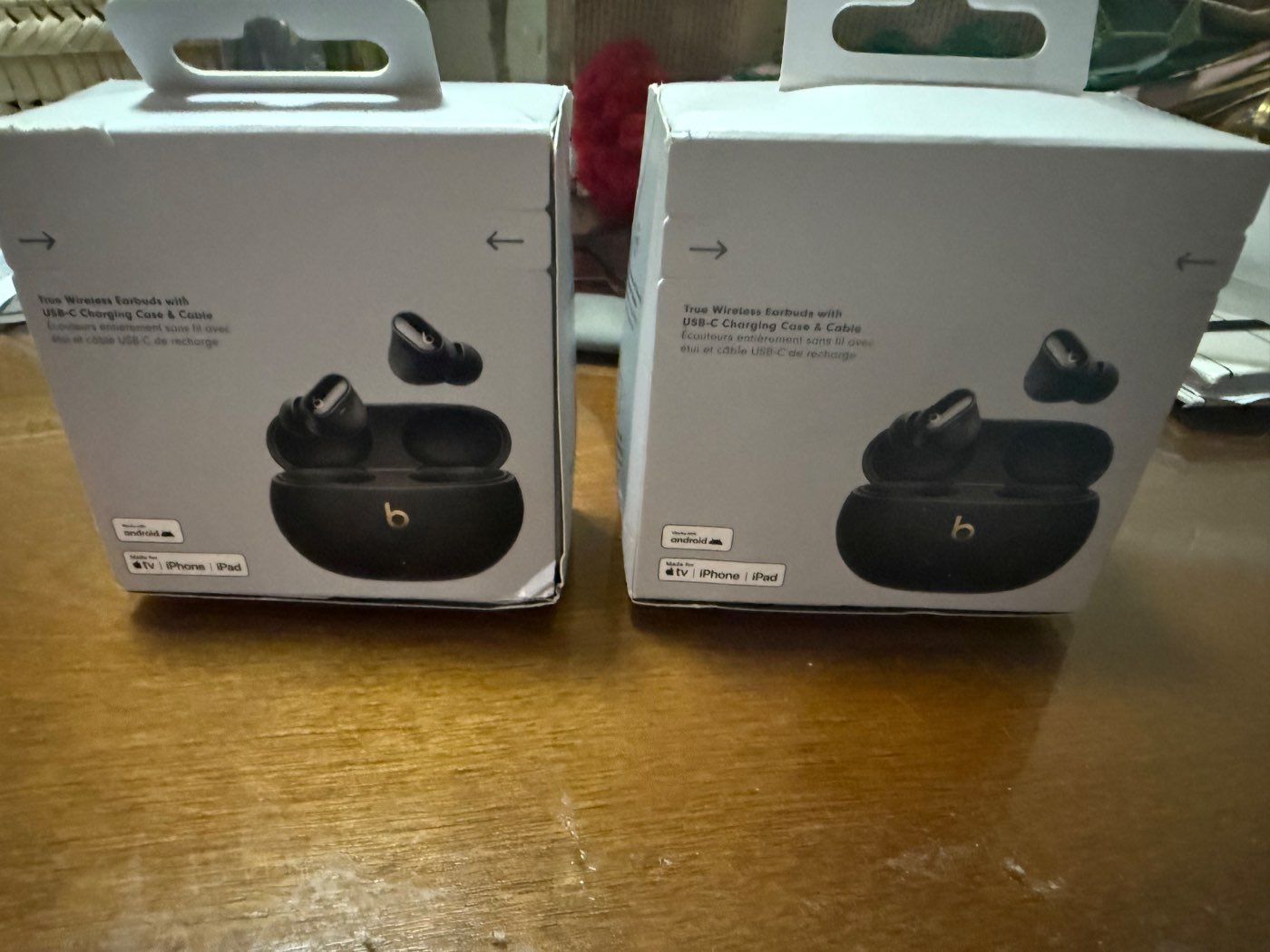 Beats Studio Bud + negro con cancelacion de ruido