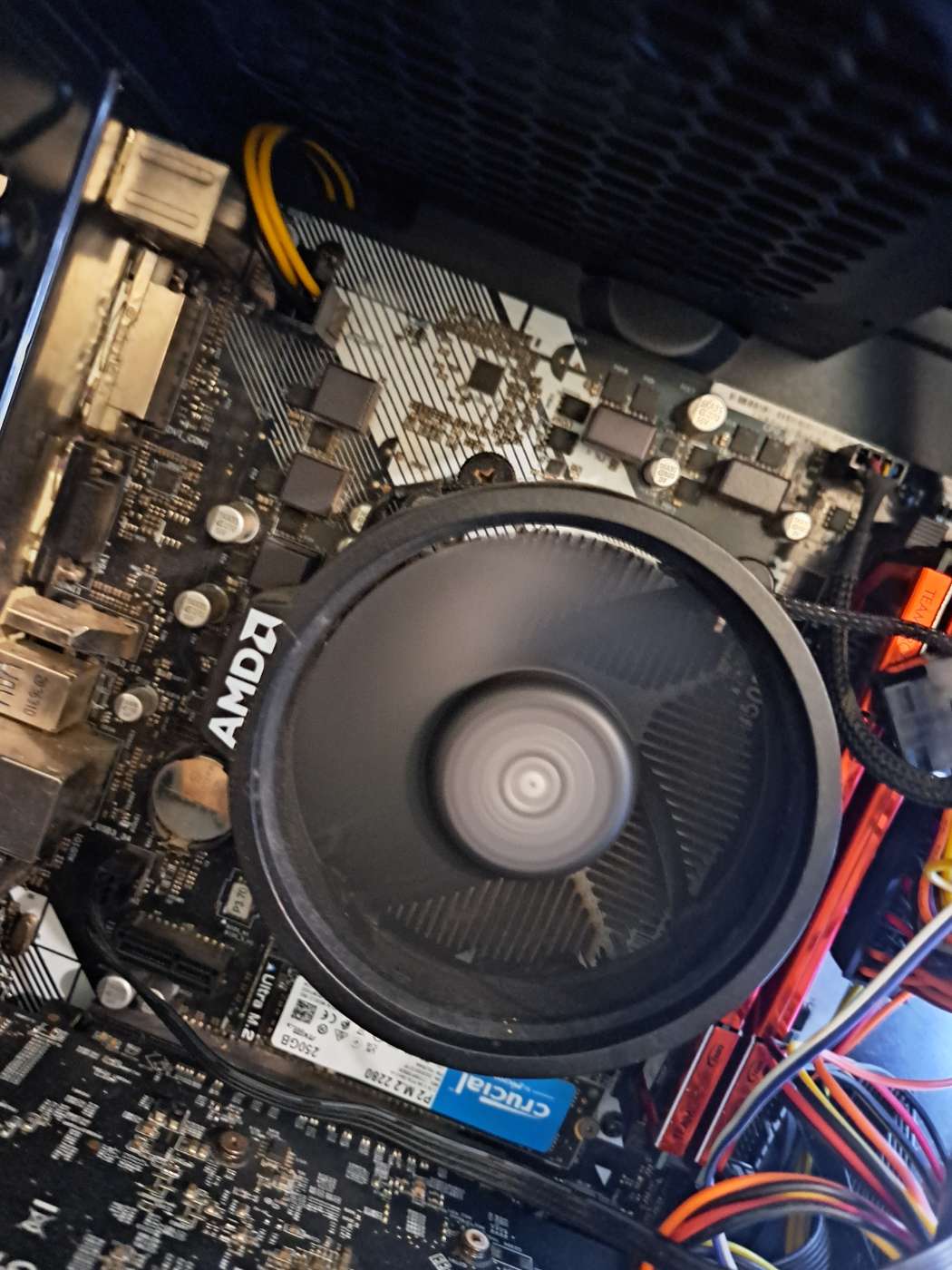 PC gamer 16 gb ram GeekyDrop