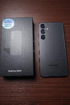 Samsung S24 Plus, 256Gb Poco Uso