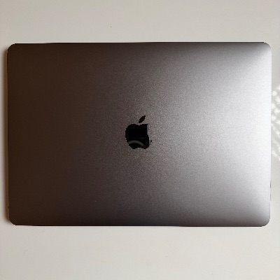 MacBook Pro 13インチ 2015 / 256GB / 8GB Amazon.co.jp: 【整備済み品】 Apple MacBook Pro Retina Early 2015